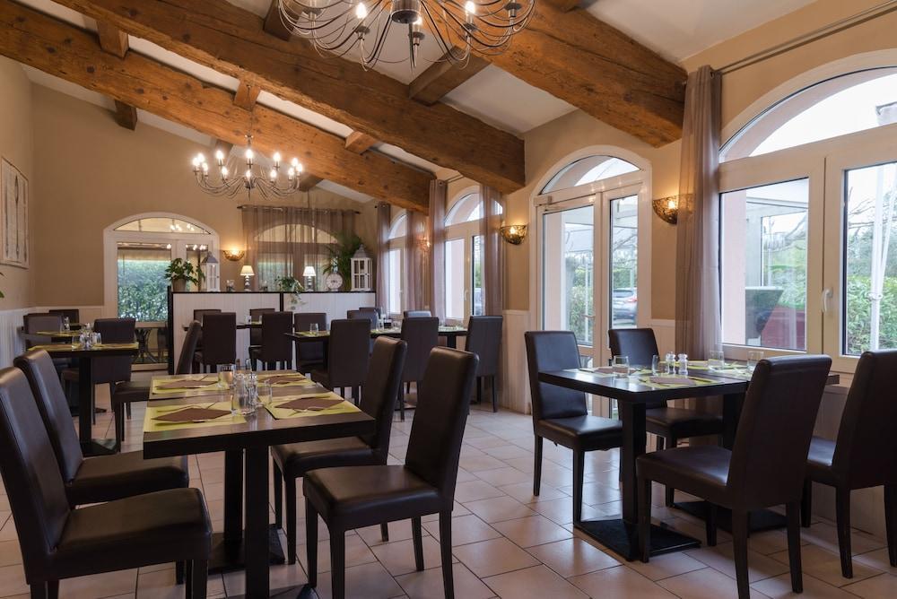 Entraigues-sur-la-Sorgue Hotel Du Parc, Avignon Est, The Originals City, מראה חיצוני תמונה