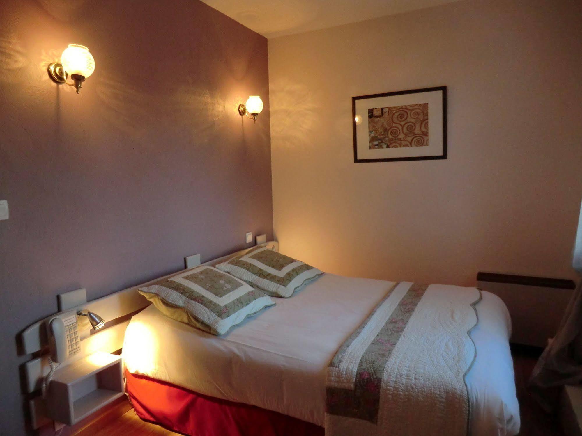 Entraigues-sur-la-Sorgue Hotel Du Parc, Avignon Est, The Originals City, מראה חיצוני תמונה