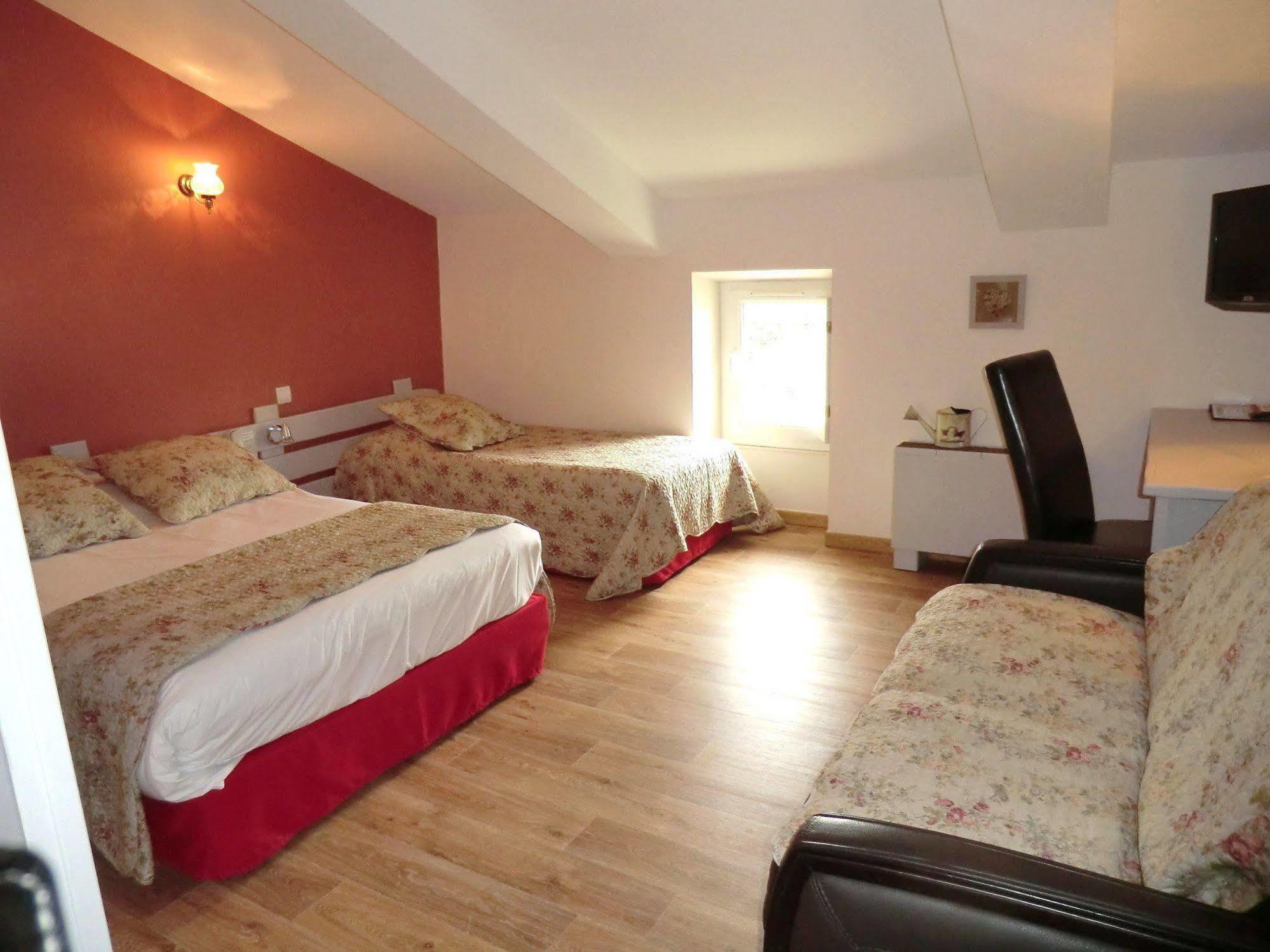 Entraigues-sur-la-Sorgue Hotel Du Parc, Avignon Est, The Originals City, מראה חיצוני תמונה