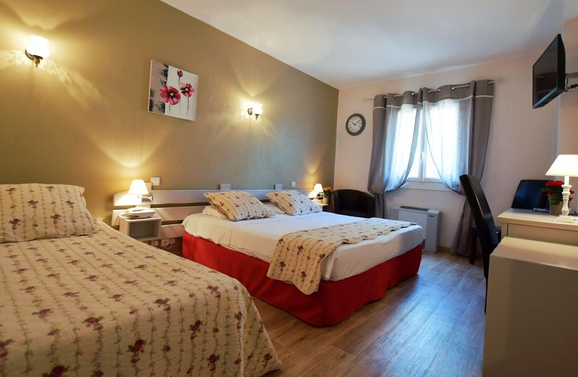 Entraigues-sur-la-Sorgue Hotel Du Parc, Avignon Est, The Originals City, מראה חיצוני תמונה